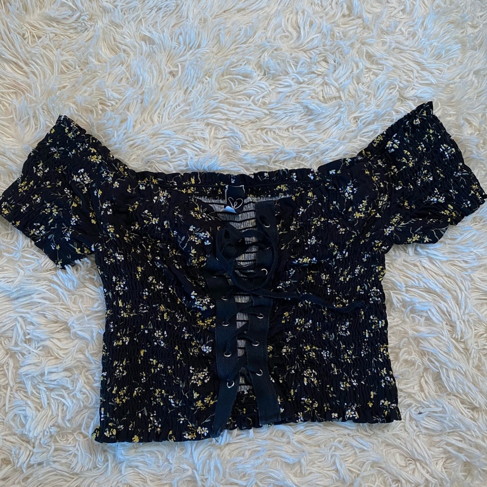 Windsor off the shoulder crop top